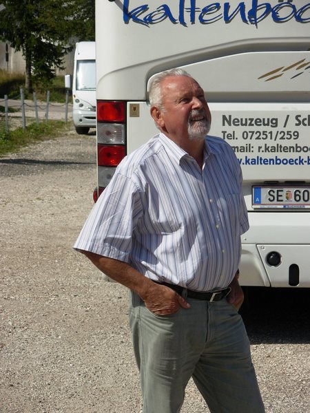 n_24 Blick in die Berge.jpg